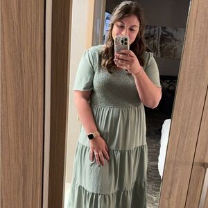 Meet your Posher, Kelly